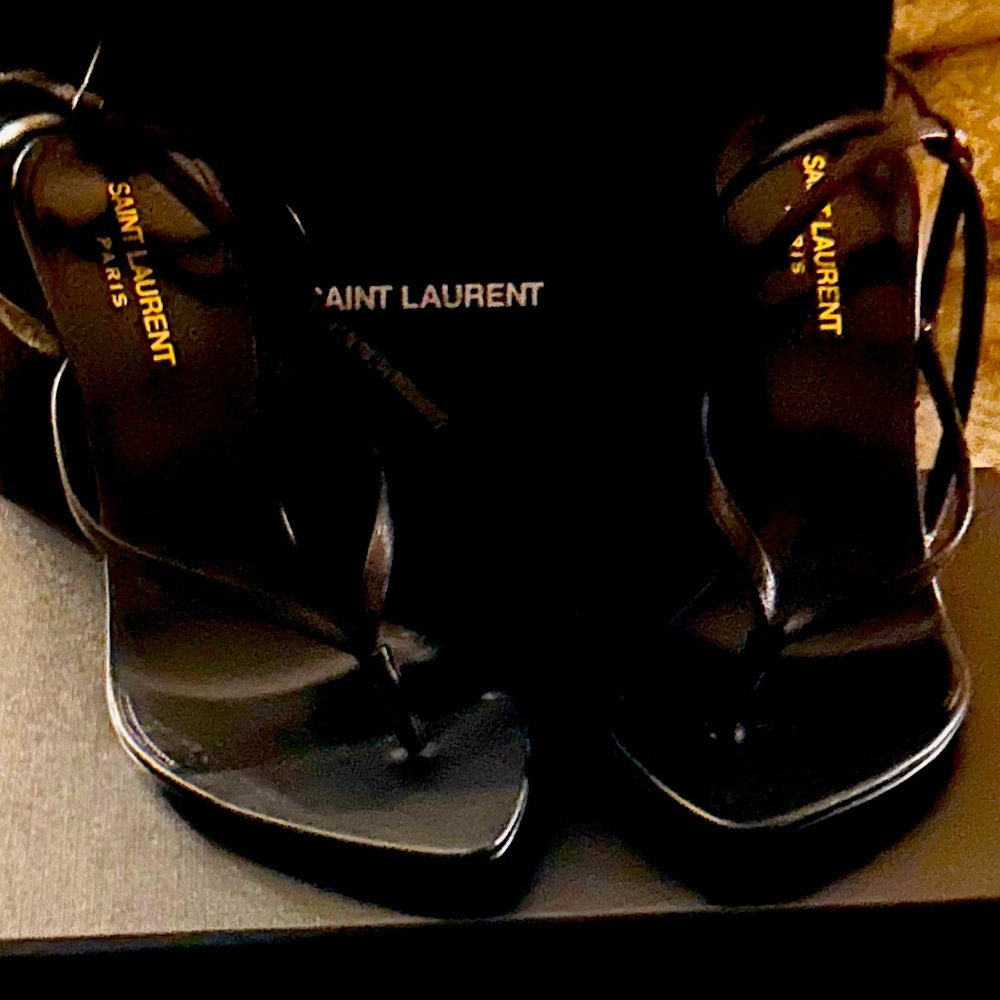 Brand new YSL heels